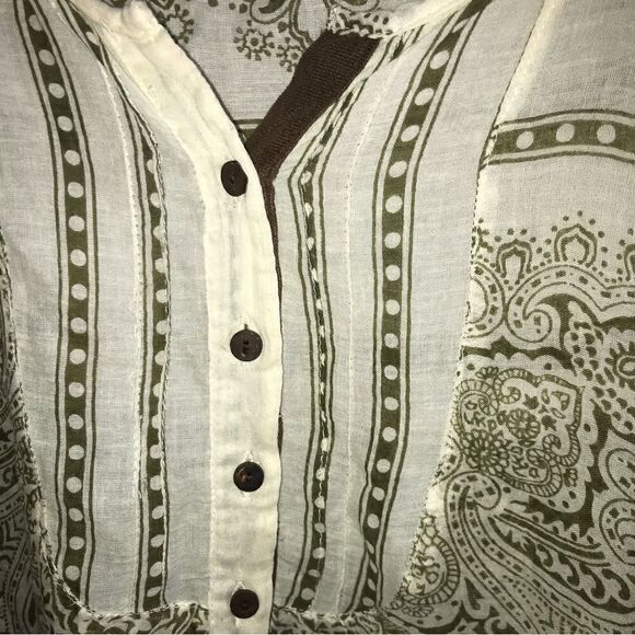 Eye Candy Paisley Printed Top Blouse Shirt - Picture 6 of 8
